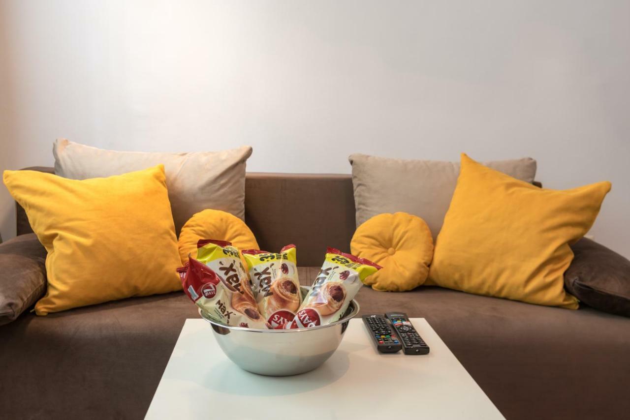 Comfort.chic.charming With Terrace Near Ndk Apartamento Sofía