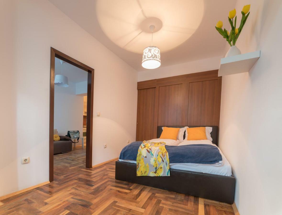 Comfort.chic.charming With Terrace Near Ndk Apartamento Sofía