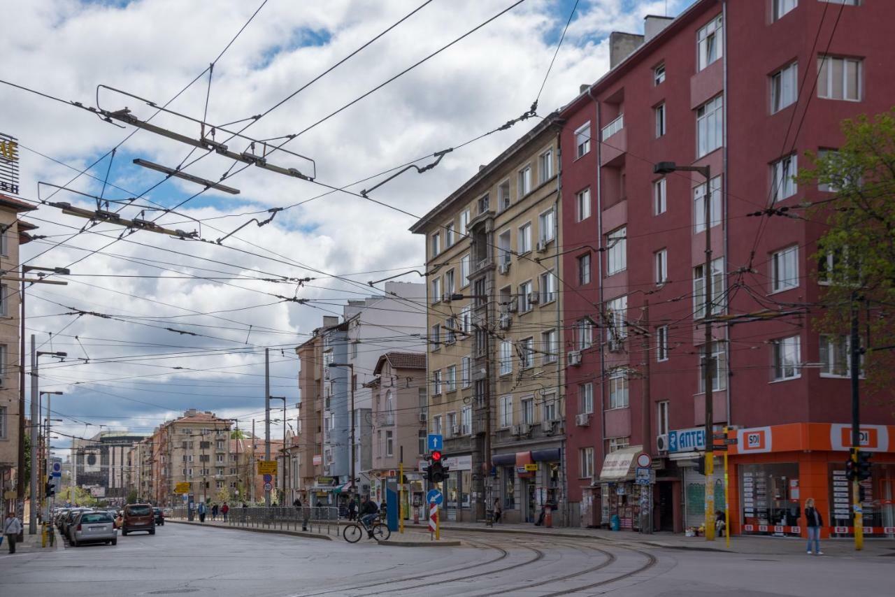 Comfort.chic.charming With Terrace Near Ndk Apartament Sofia