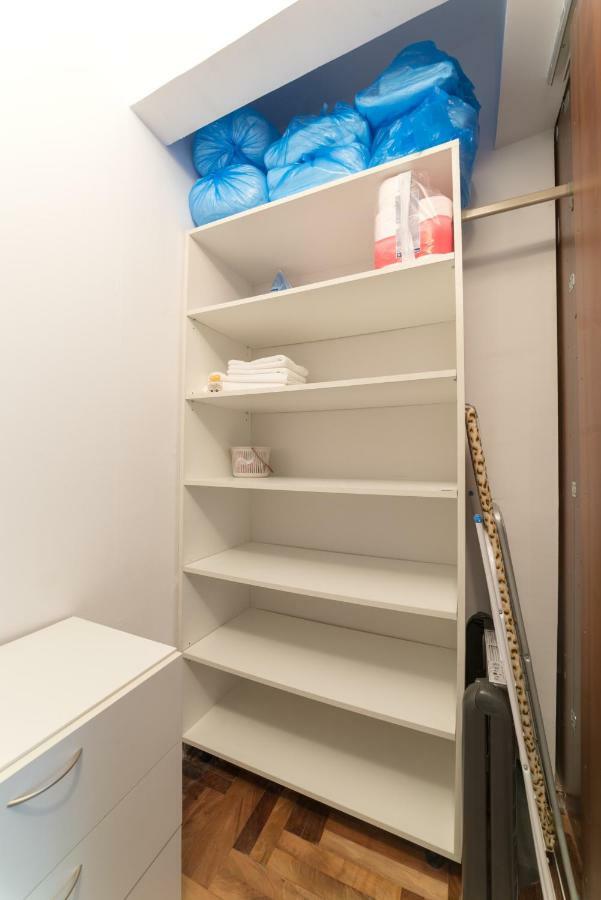 Apartament Comfort.chic.charming With Terrace Near Ndk
